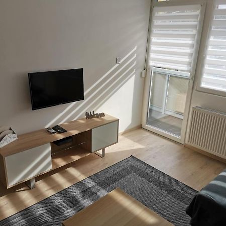 Sweet Life Apartman Eger Buitenkant foto