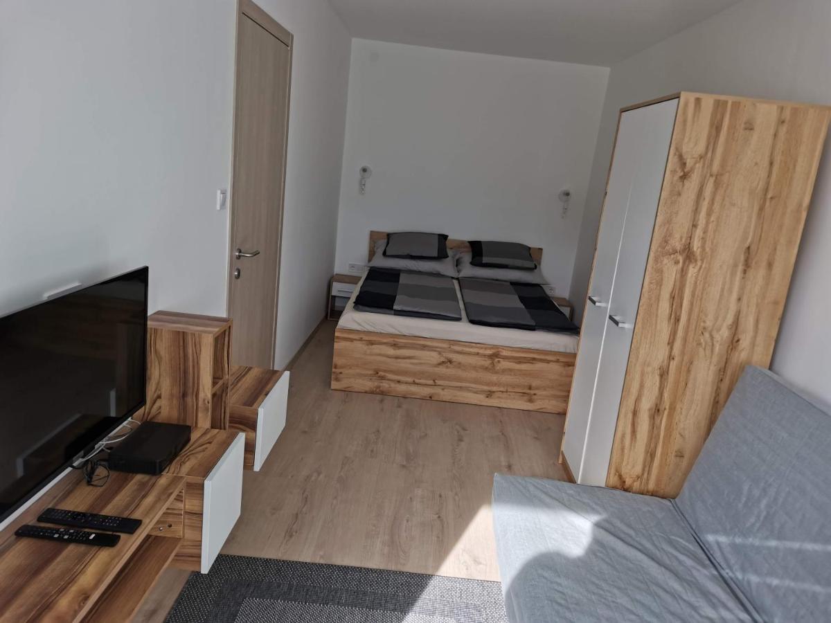 Sweet Life Apartman Eger Buitenkant foto